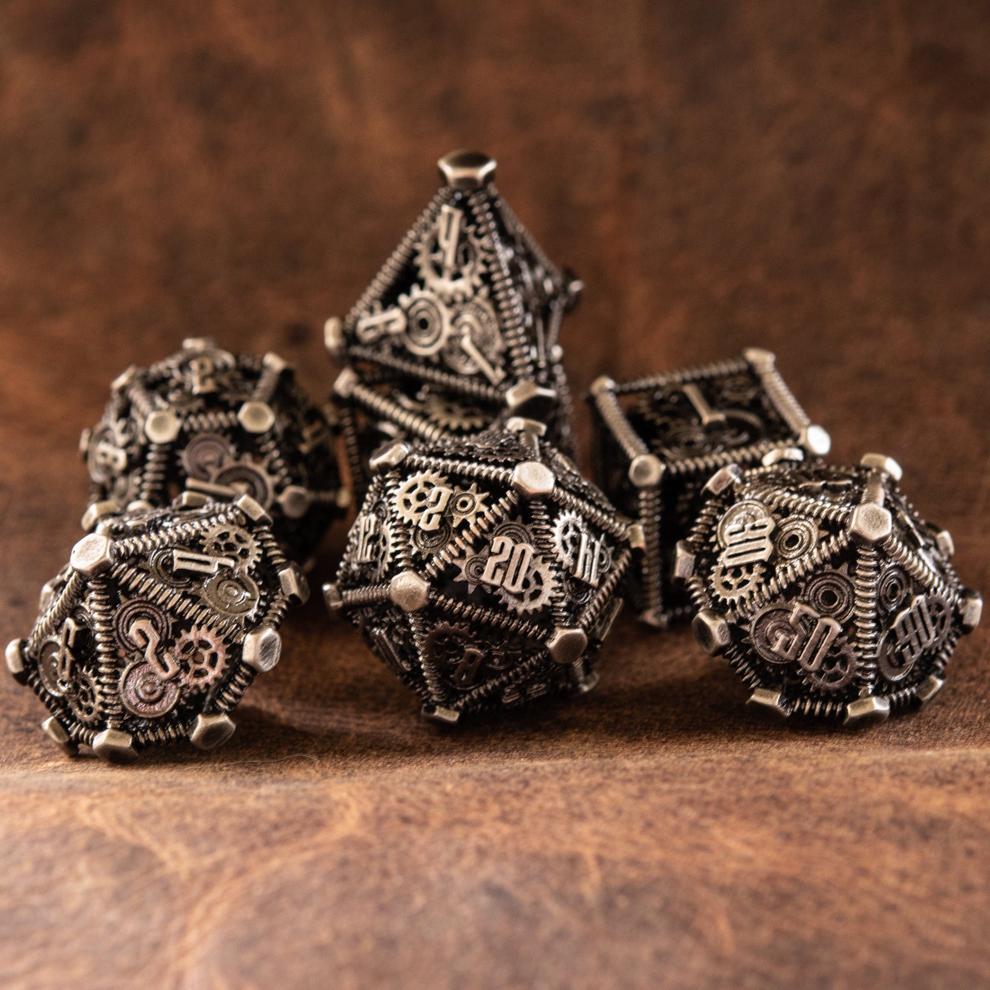 Misty Mountain Gaming hollow Weird West Wasteland Hollow Metal Dice Set - Silver