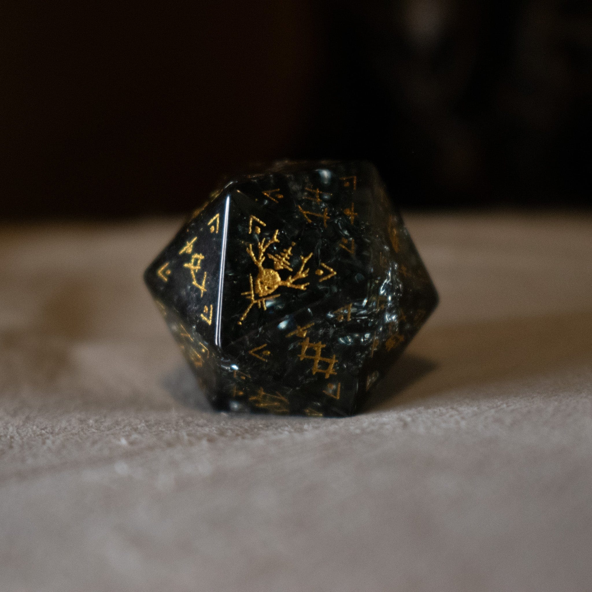 Misty Mountain Gaming Stone/Glass Wendigo Shattered Glass Dice Set
