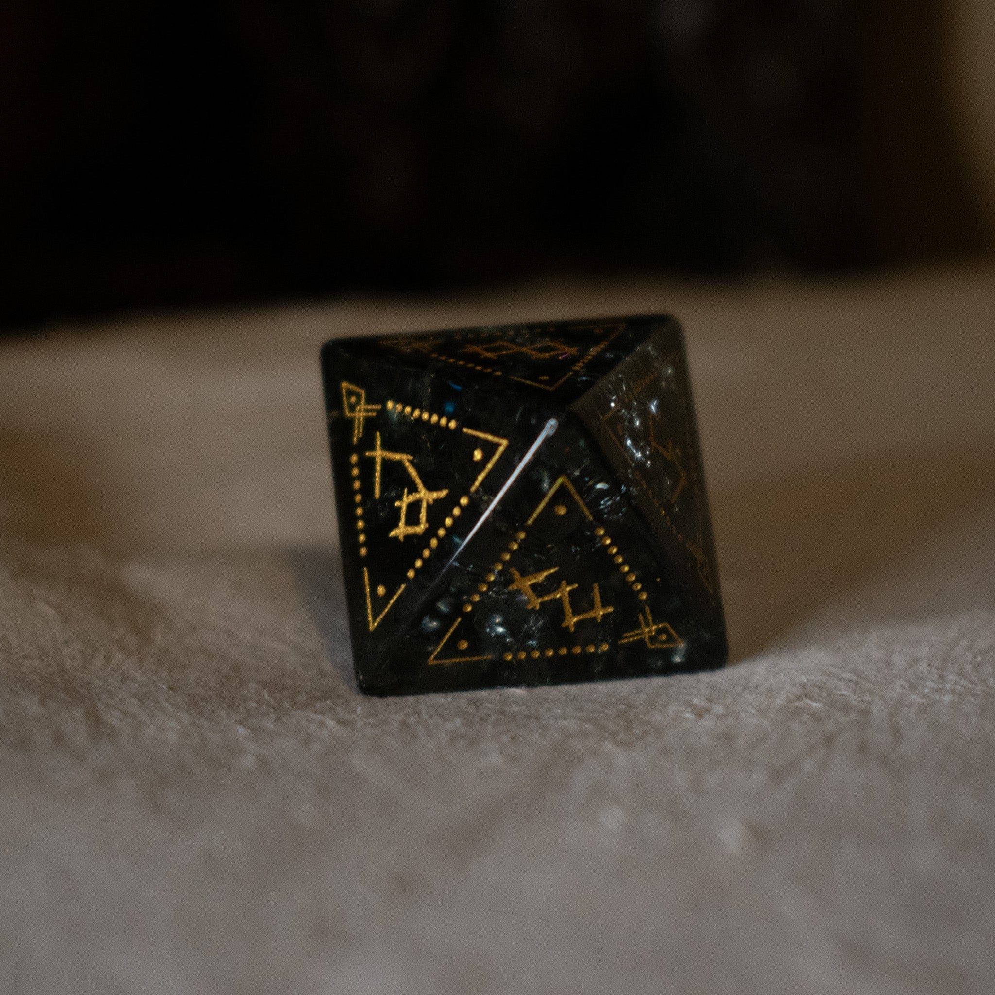 Misty Mountain Gaming Stone/Glass Wendigo Shattered Glass Dice Set