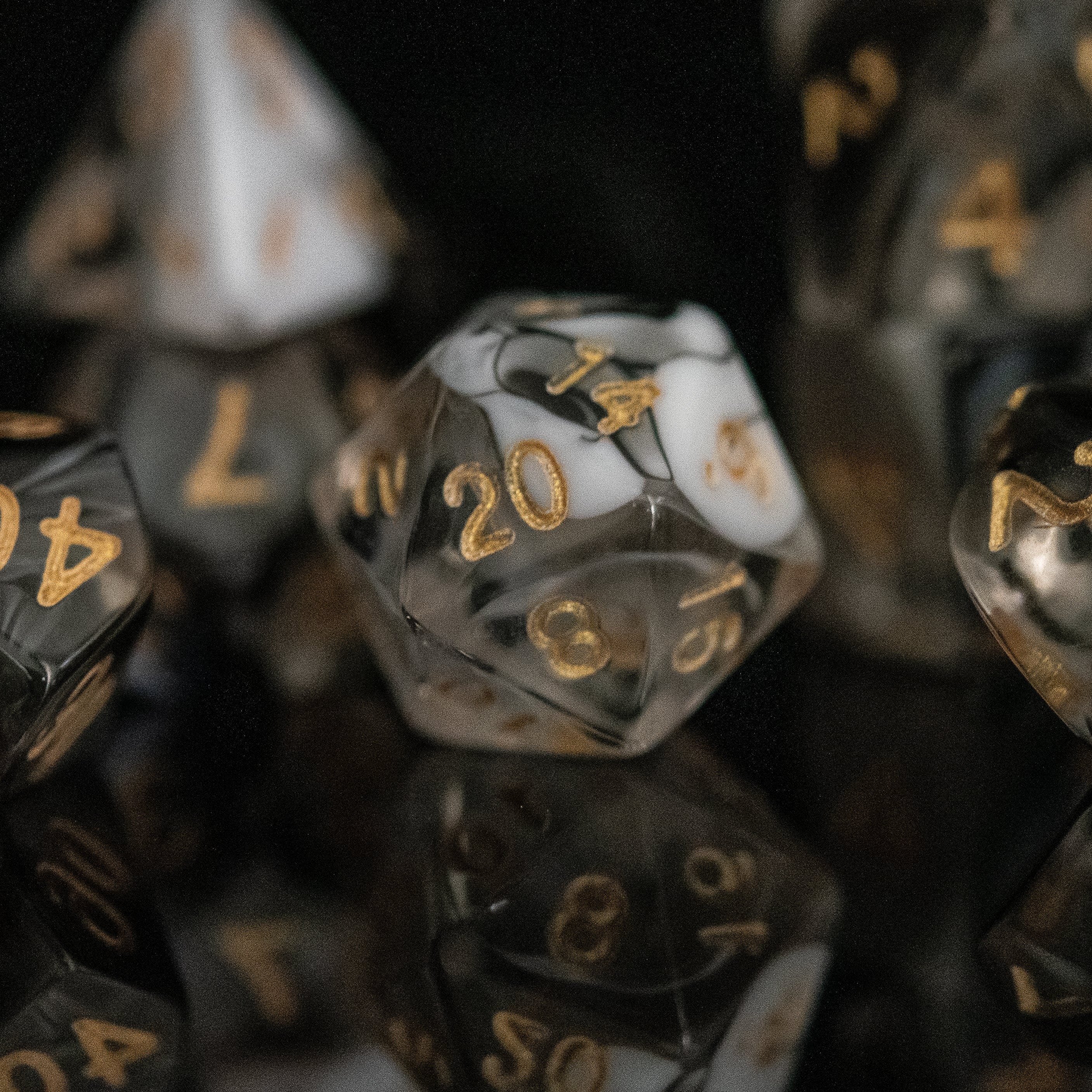 Misty Mountain Gaming Acrylic Dice Yin and Yang Acrylic Dice Set